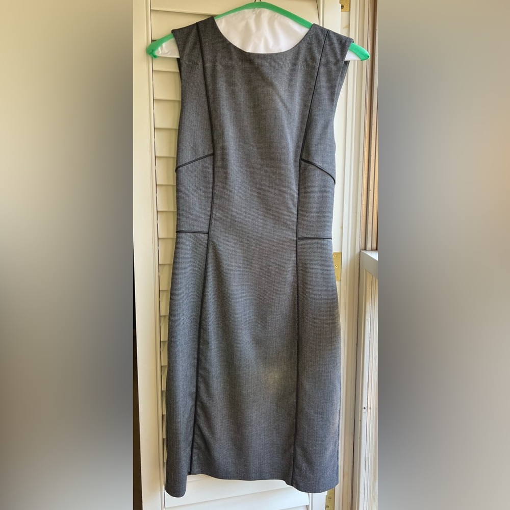 H&M Grey Patterned Dress - Size 4